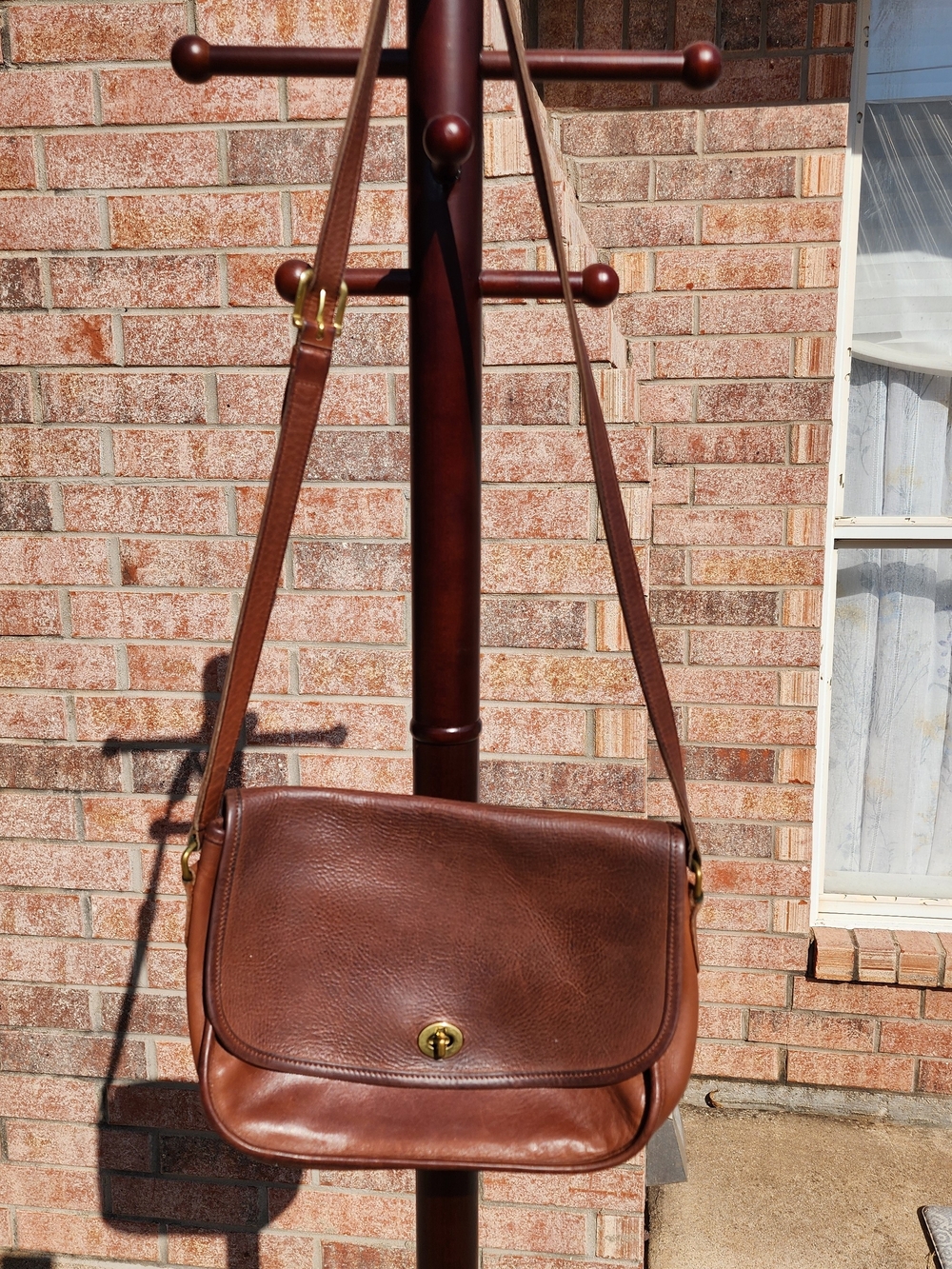 Vintage Coach British Tan Leather City Bag Crossbody Flap – USA Style 9790